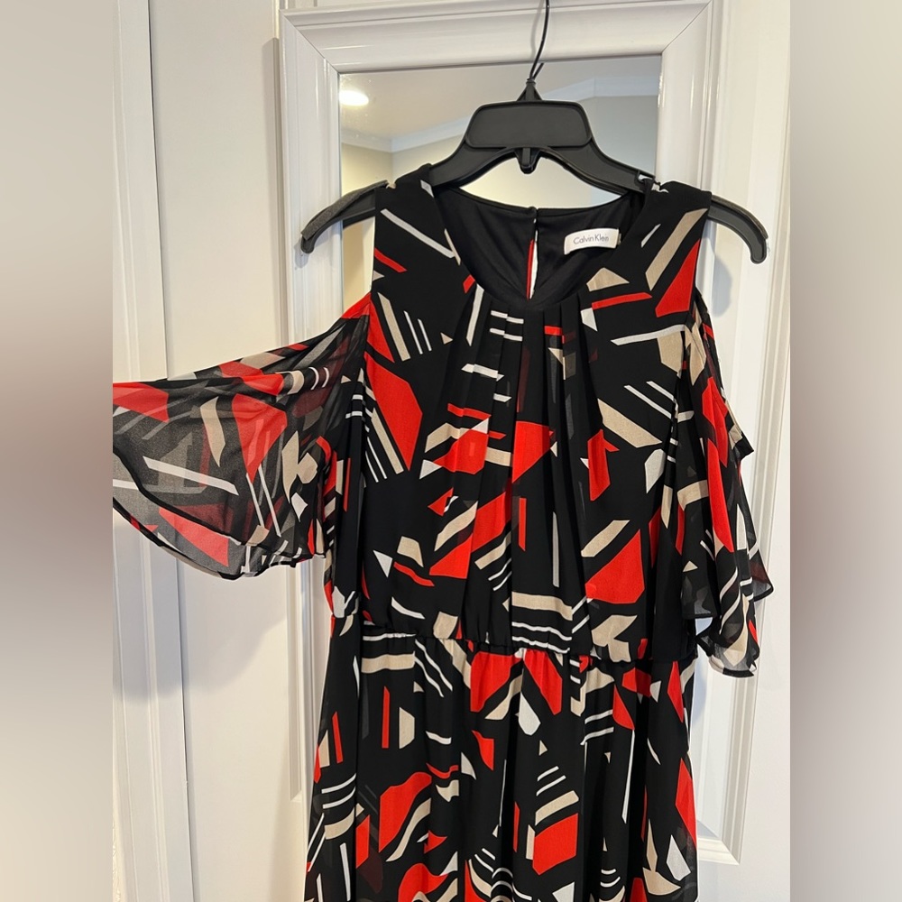 Dress - Picture 4 of 5